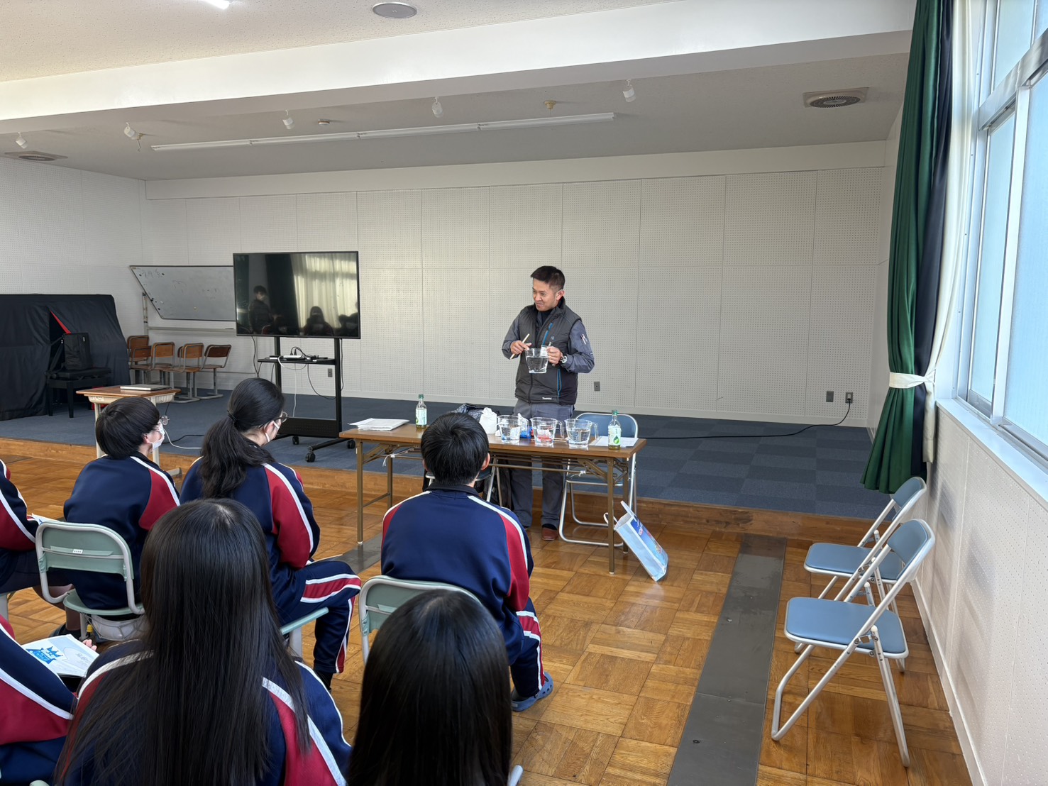 今年も出前授業を行いました!